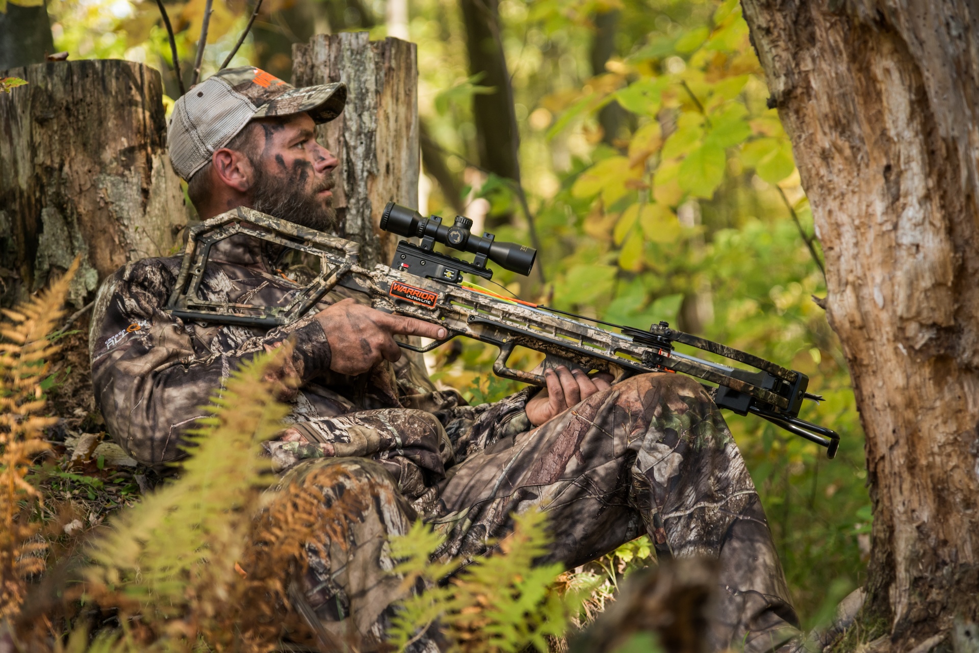 Early Whitetail Deer Bow Hunting Camp & Best Gear Guide 